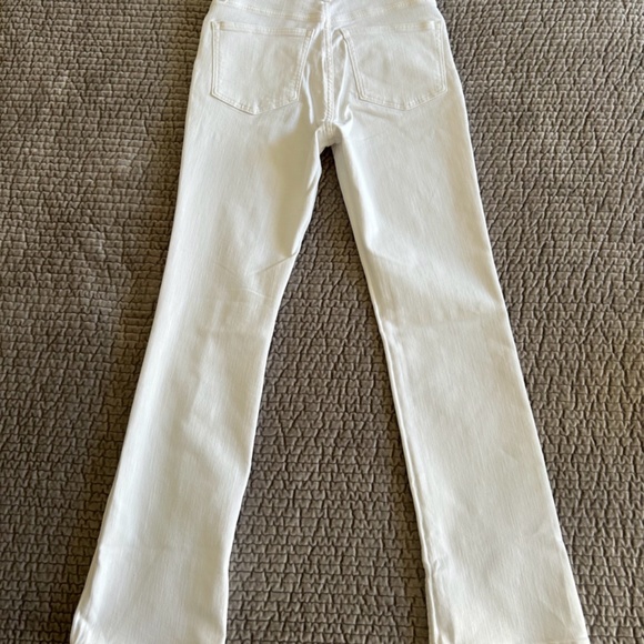 NWT J. Crew Curvy Full Length High Rise Stretch Demi Boot White Jeans, size 28 - Picture 7 of 9